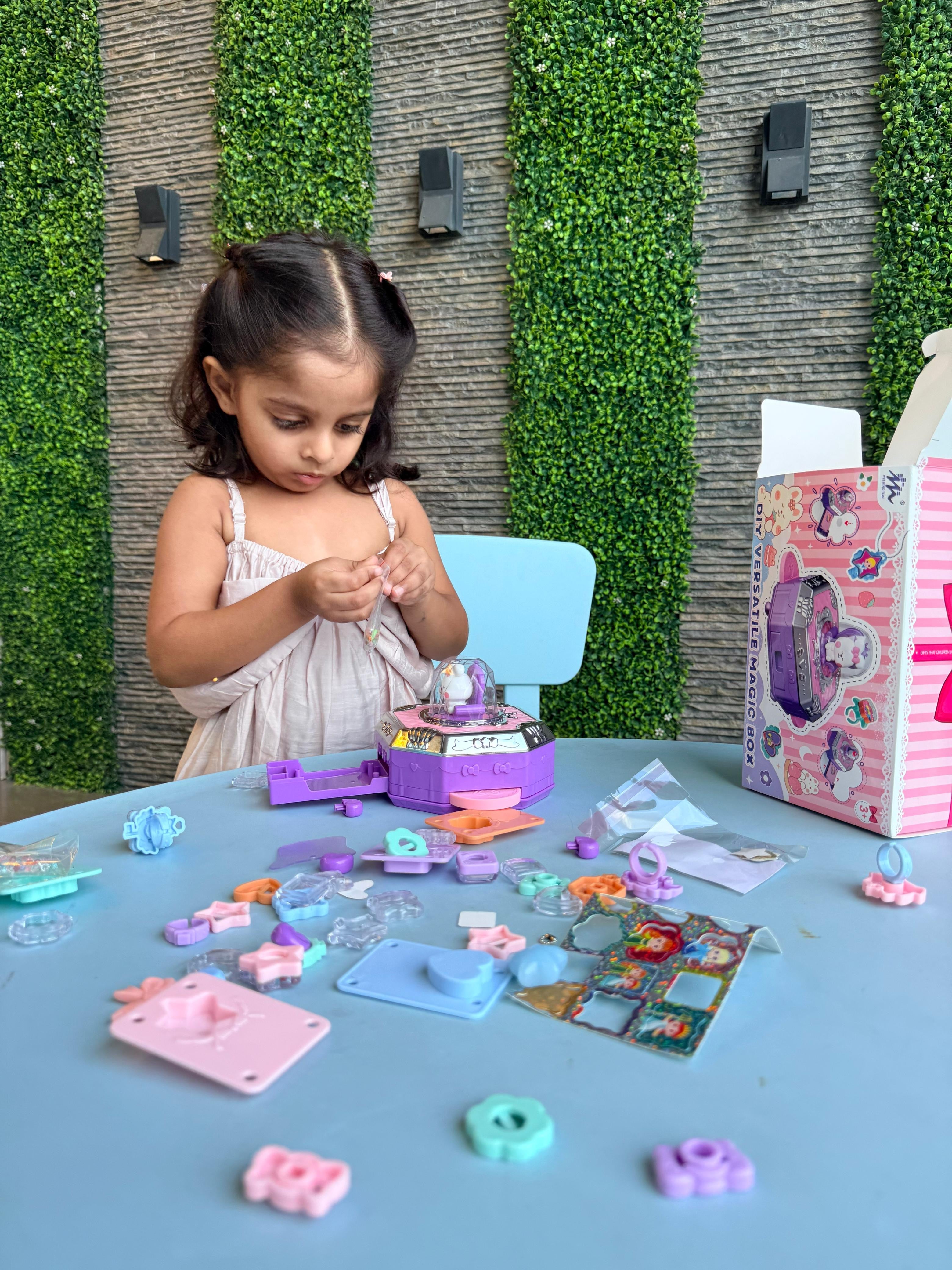 🎨 Stick, Smile &amp; Shine – LilDNA Club’s Magic Sticker Machine Toy! 🎨