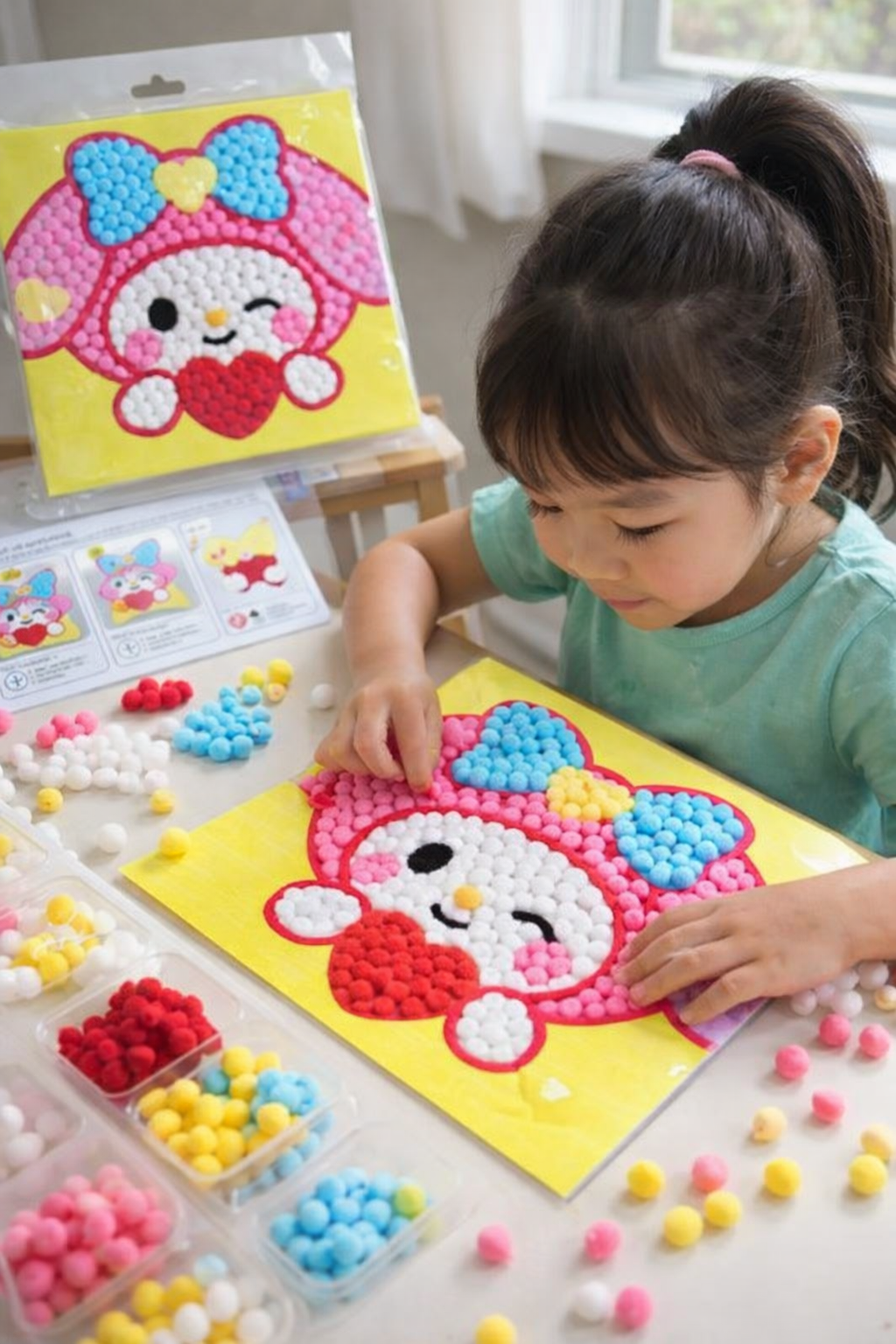 Pom Pom Art Kit